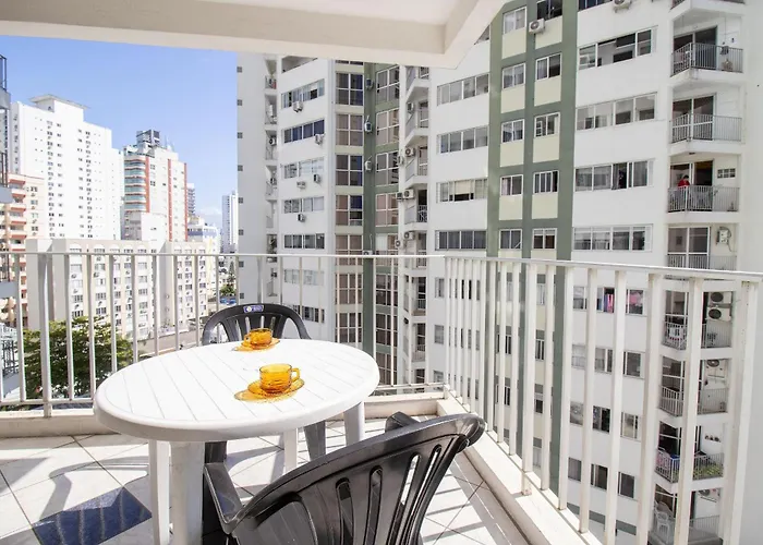 PR51 - 4 Dorm, Amplo, Climatizado, Garagem para Camionete, Próximo ao Shopping Atlântico, Wi-Fi